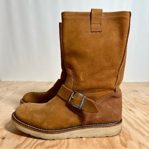 Aʟᴅᴏ Pᴜʟʟ Oɴ Bᴜᴄᴋʟᴇ Bᴏᴏᴛ ɪɴ ᴘᴇᴄᴀɴ ᴄᴏʟᴏʀᴇᴅ ʟᴇᴀᴛʜᴇʀ